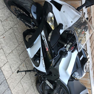 Meet your Posher, A.